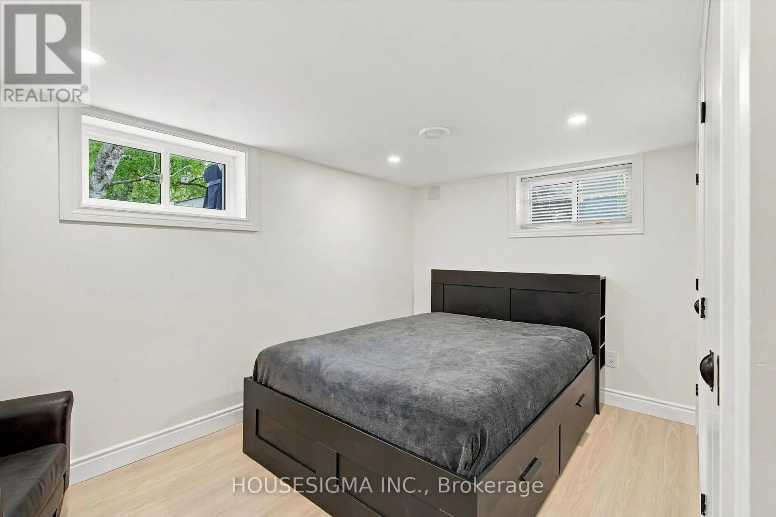 BASEMENT - 36 ELSE STREET