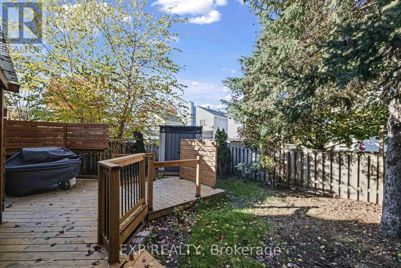 1677 LACOMBE DRIVE