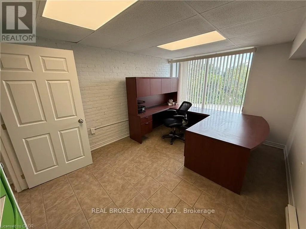 243 QUEEN STREET N