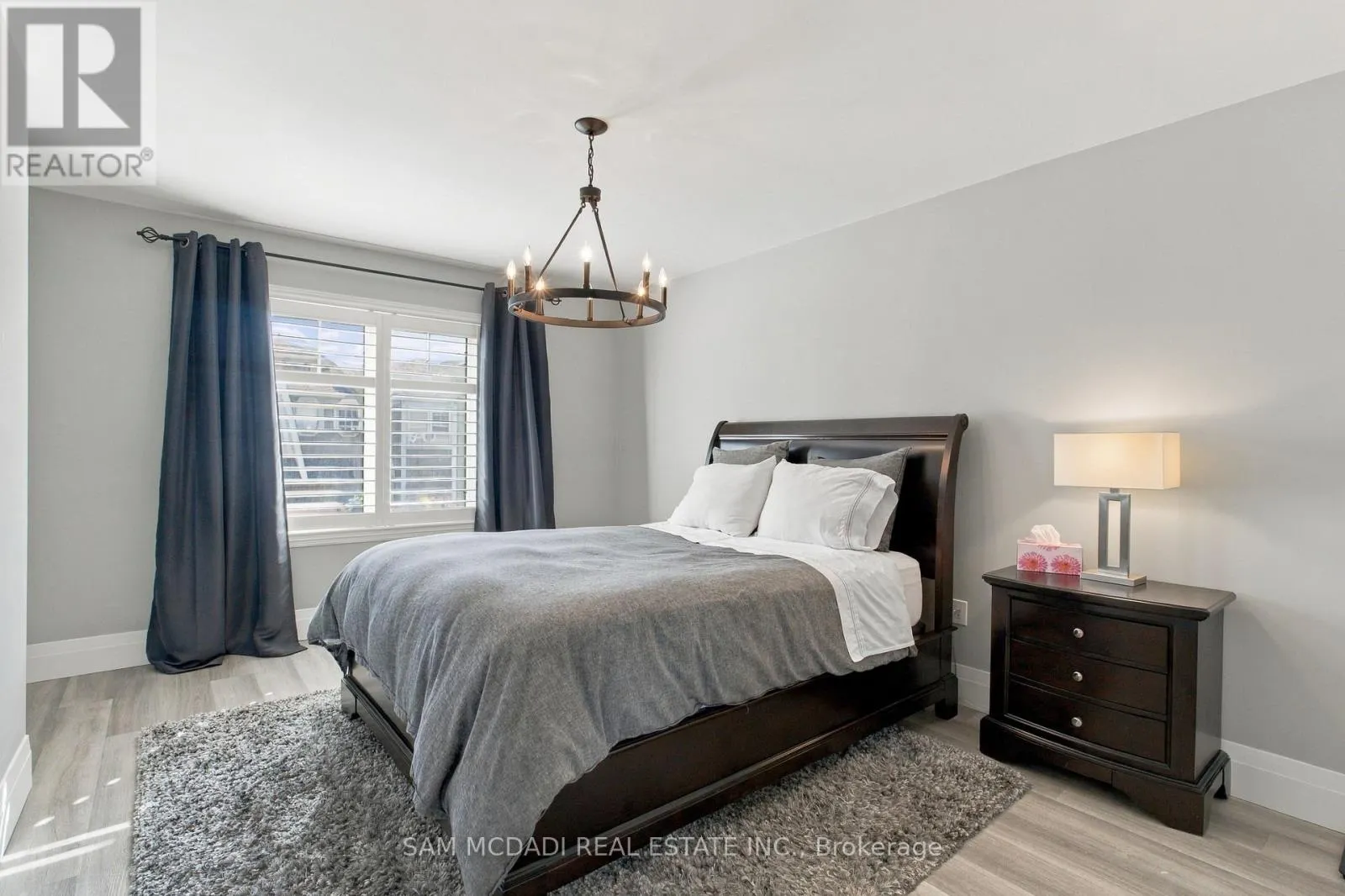 23 - 337 BEACH BOULEVARD