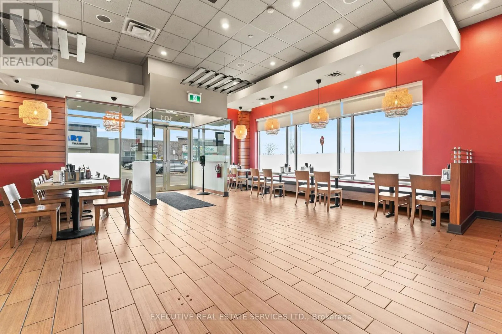 101 - 516 CENTENNIAL PARKWAY