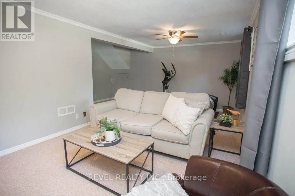 27 MYRTLEVILLE DRIVE