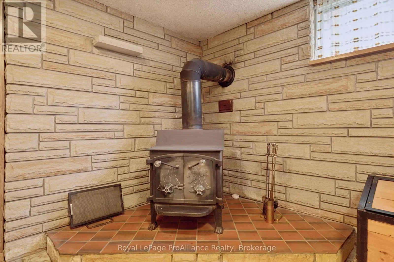 46 LEMOINE STREET