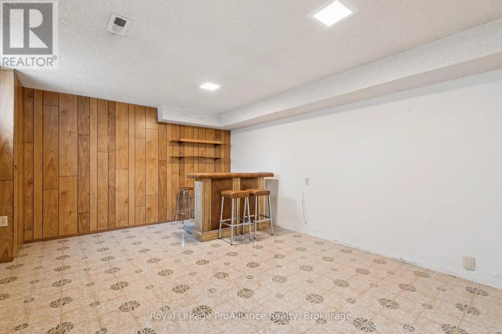 46 LEMOINE STREET