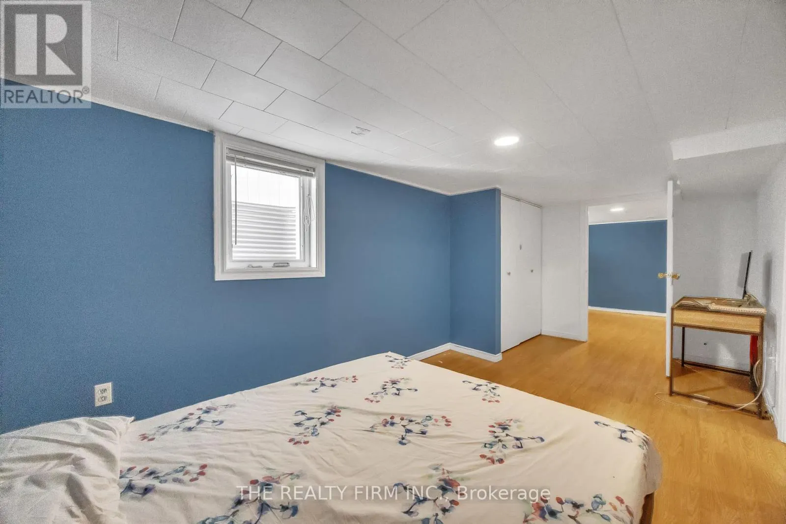 119 EMERY STREET W