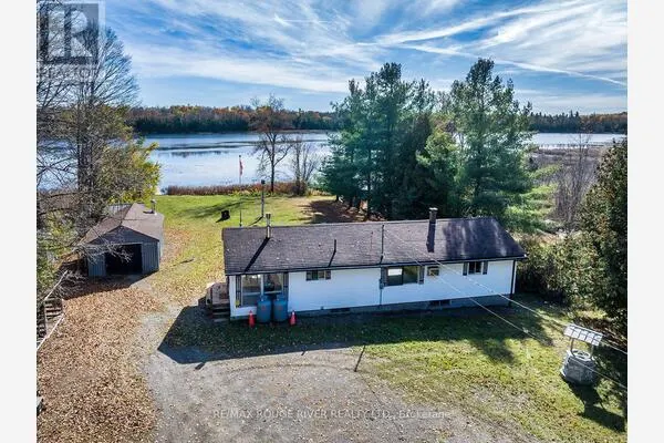 315 SWINBURNE LANE