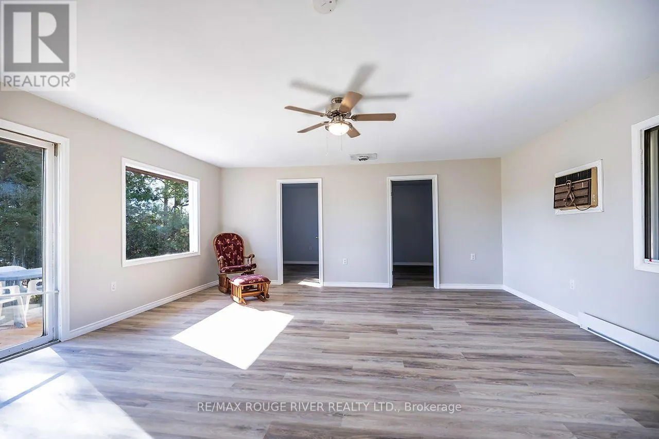 315 SWINBURNE LANE