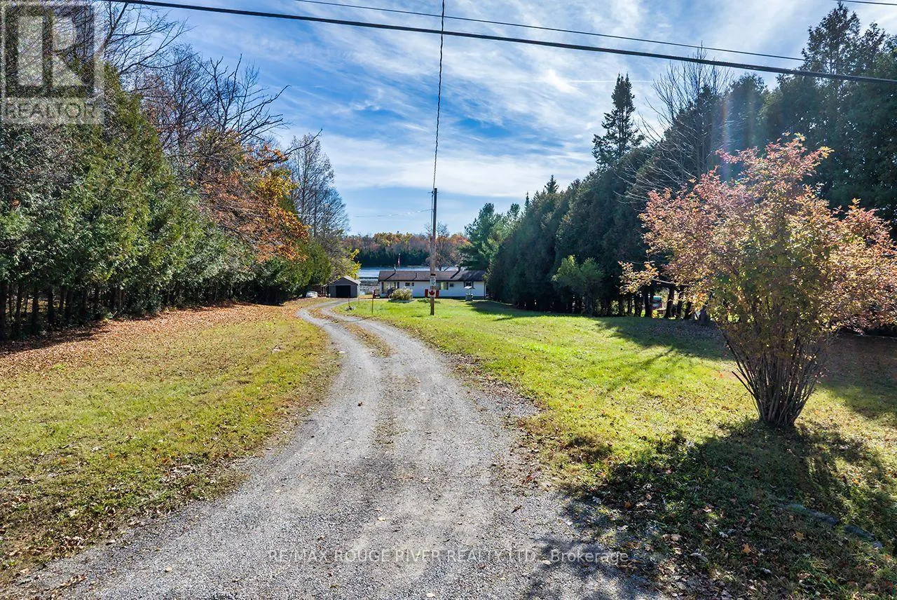 315 SWINBURNE LANE