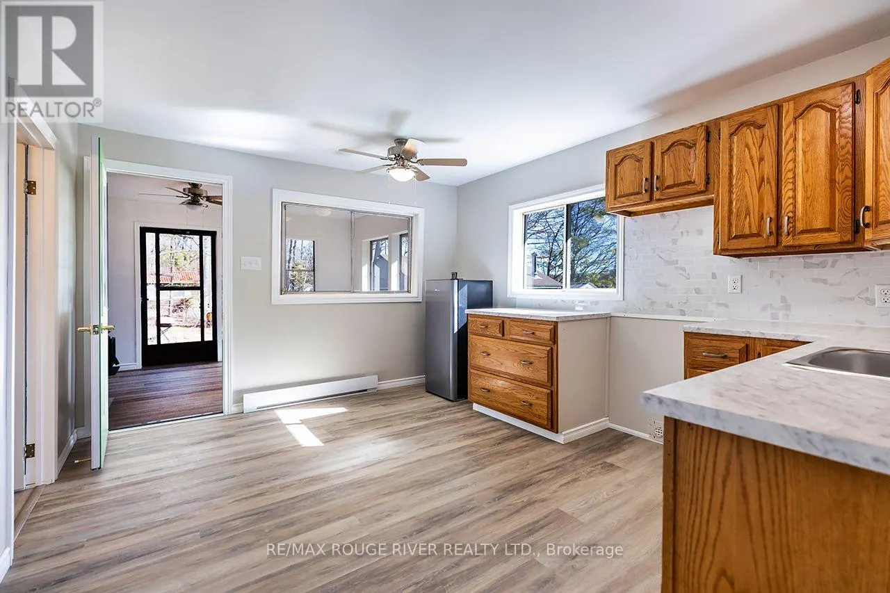 315 SWINBURNE LANE