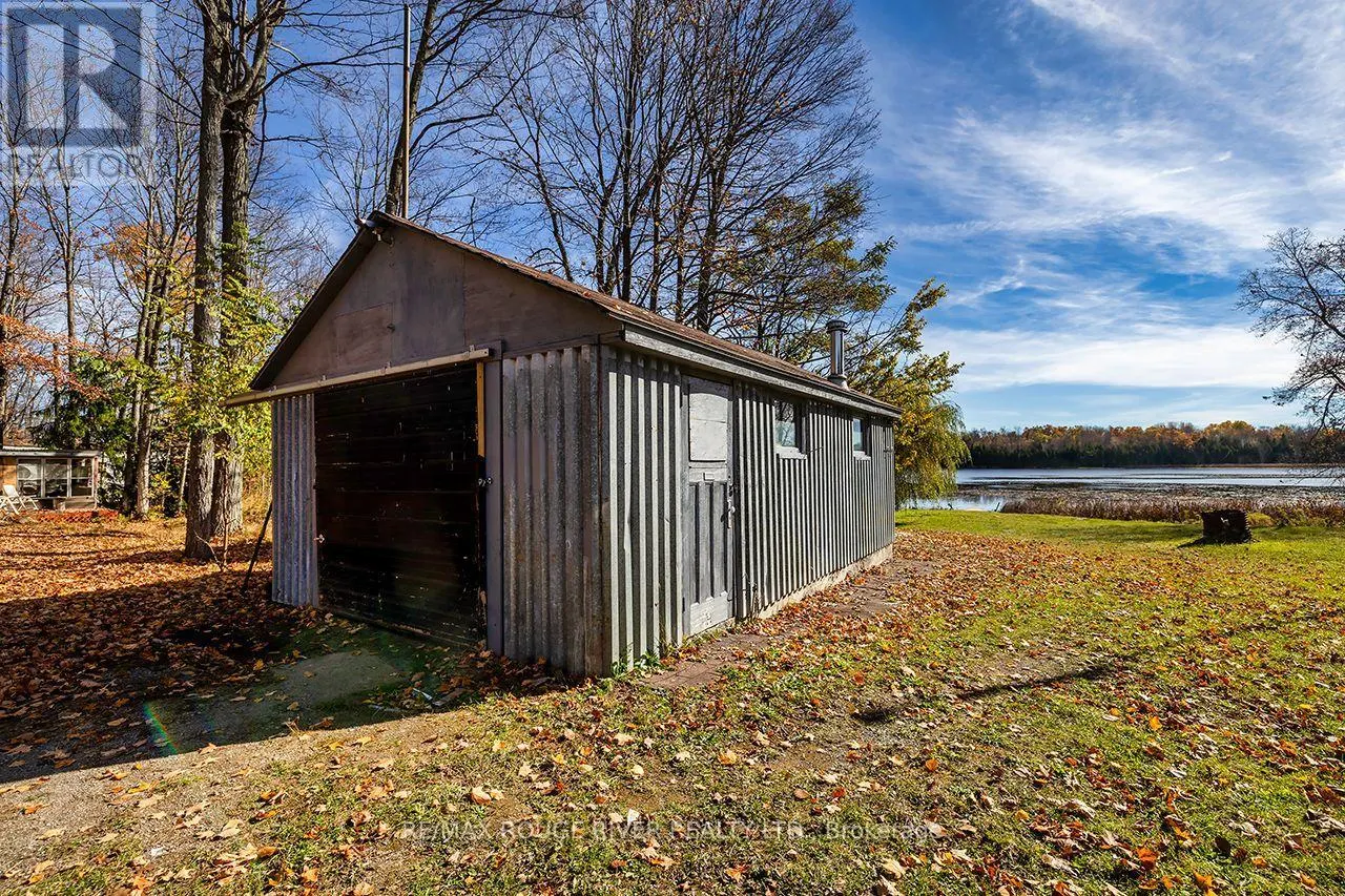 315 SWINBURNE LANE