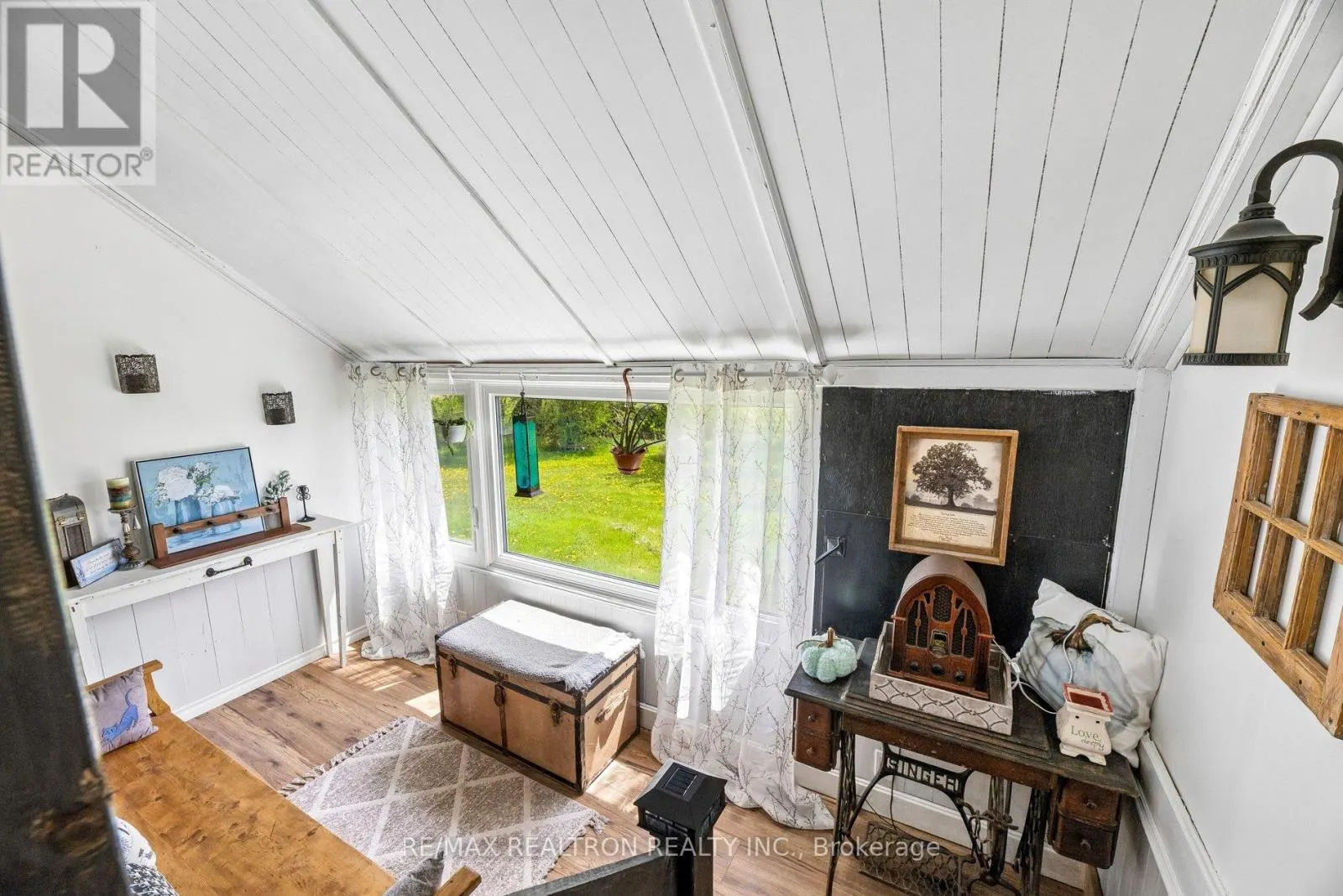 152 SETTLERS ROAD