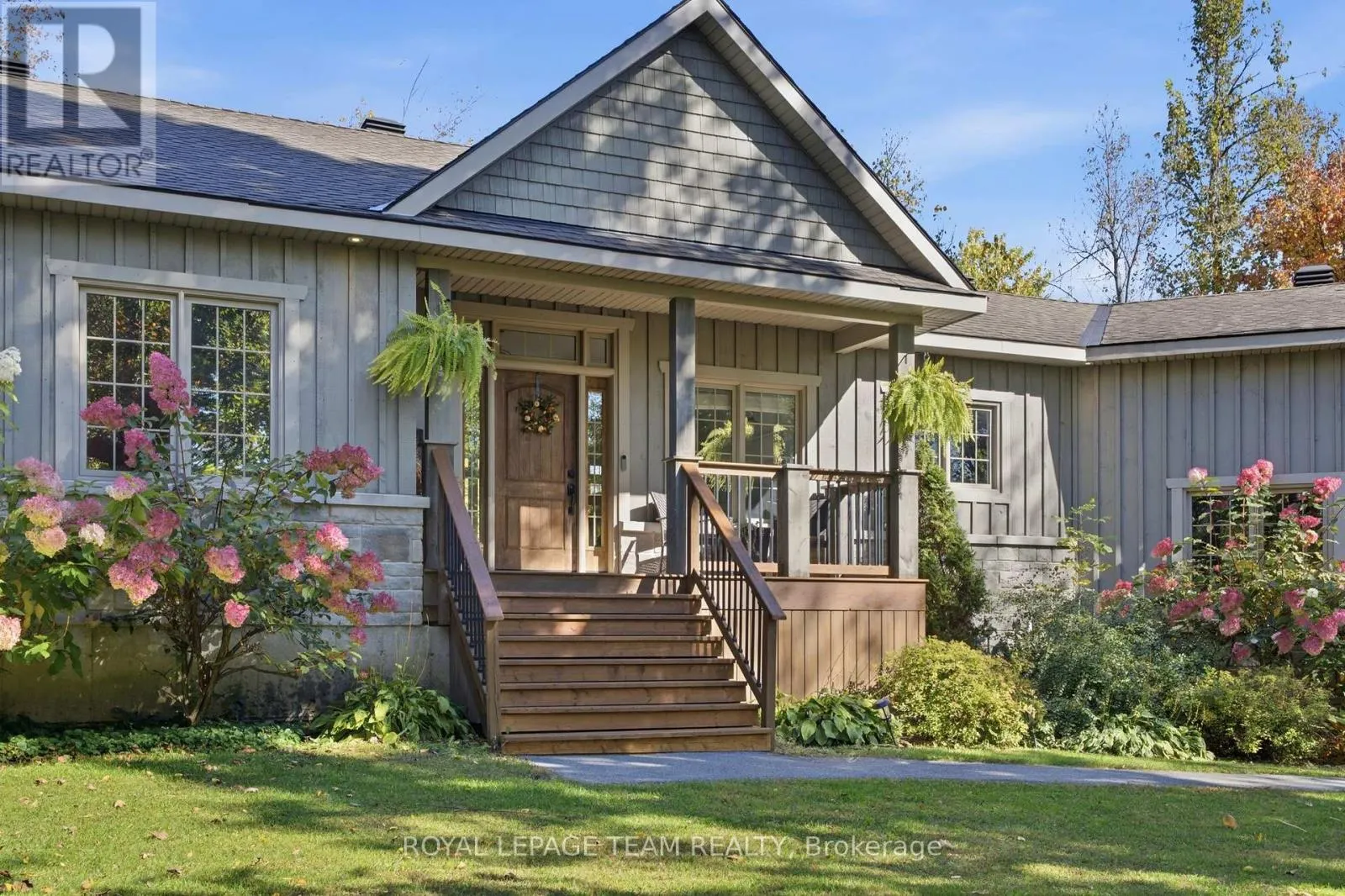 60 KIMBERLY AVENUE