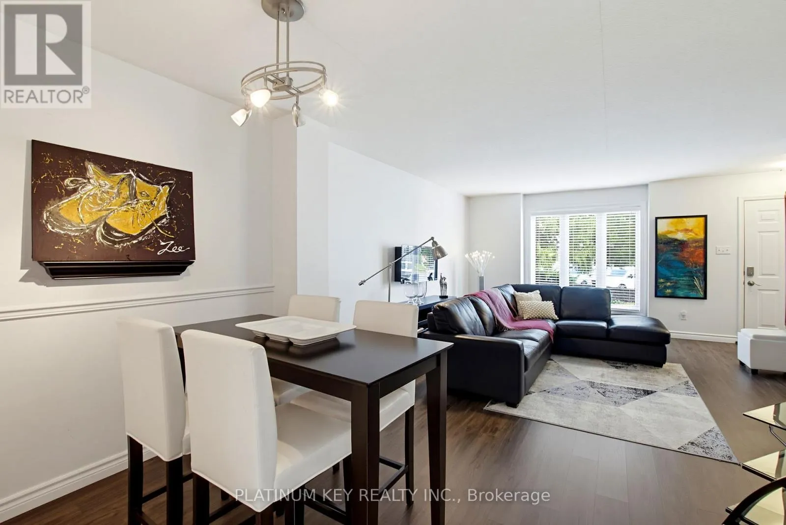 12 - 1328 COMMISSIONERS ROAD W #12