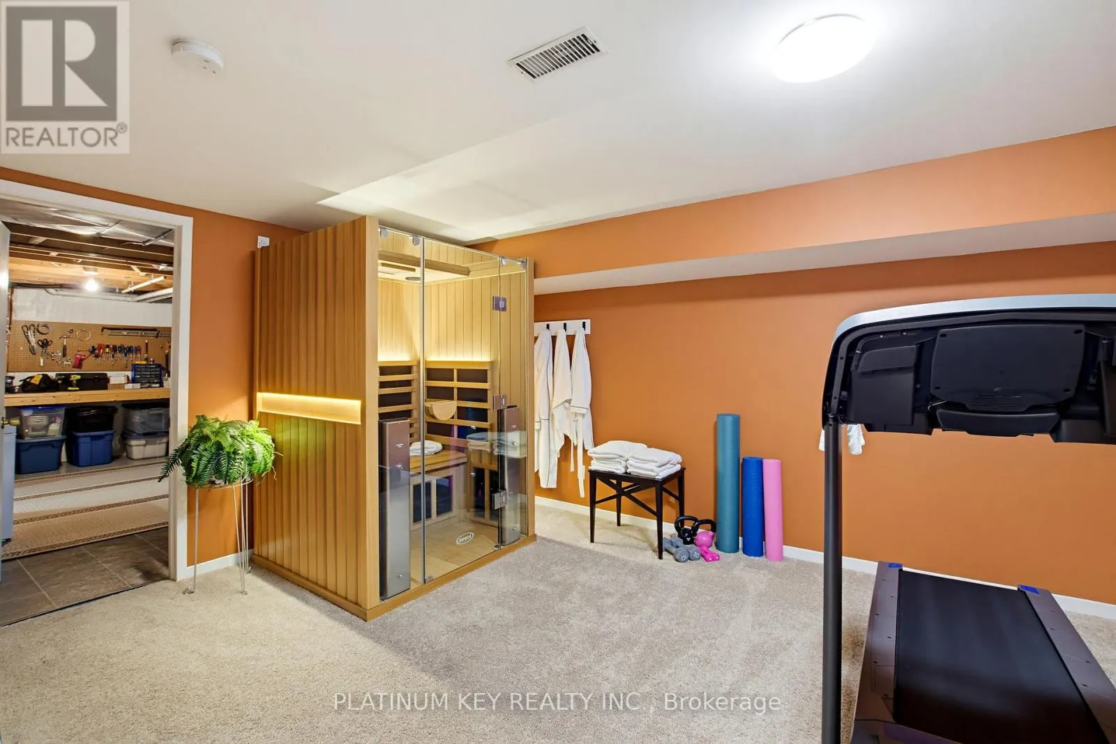 12 - 1328 COMMISSIONERS ROAD W #12