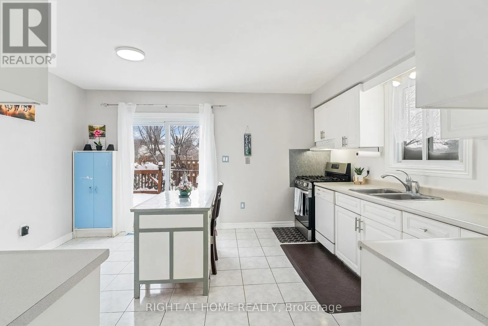 242 COLETTE DRIVE