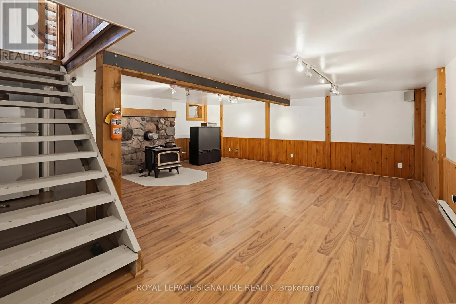 25C FORBES ROAD