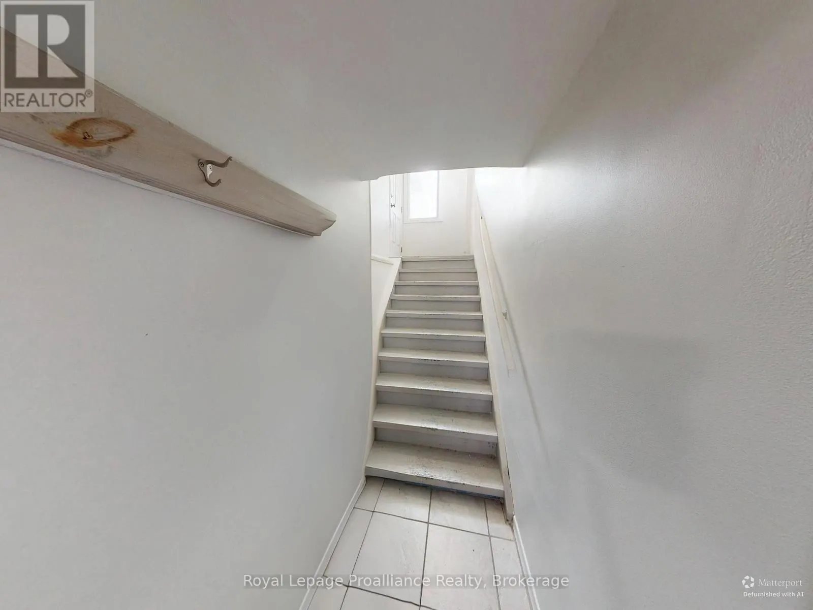 136 MACDONALD AVENUE