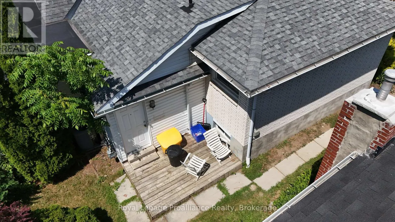 136 MACDONALD AVENUE