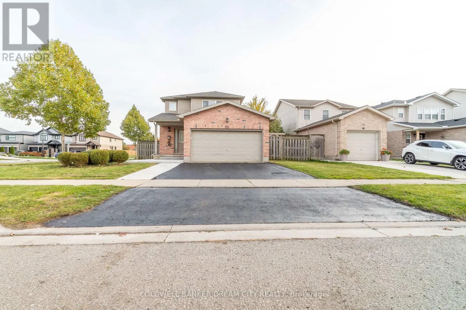 976 KIMBALL CRESCENT