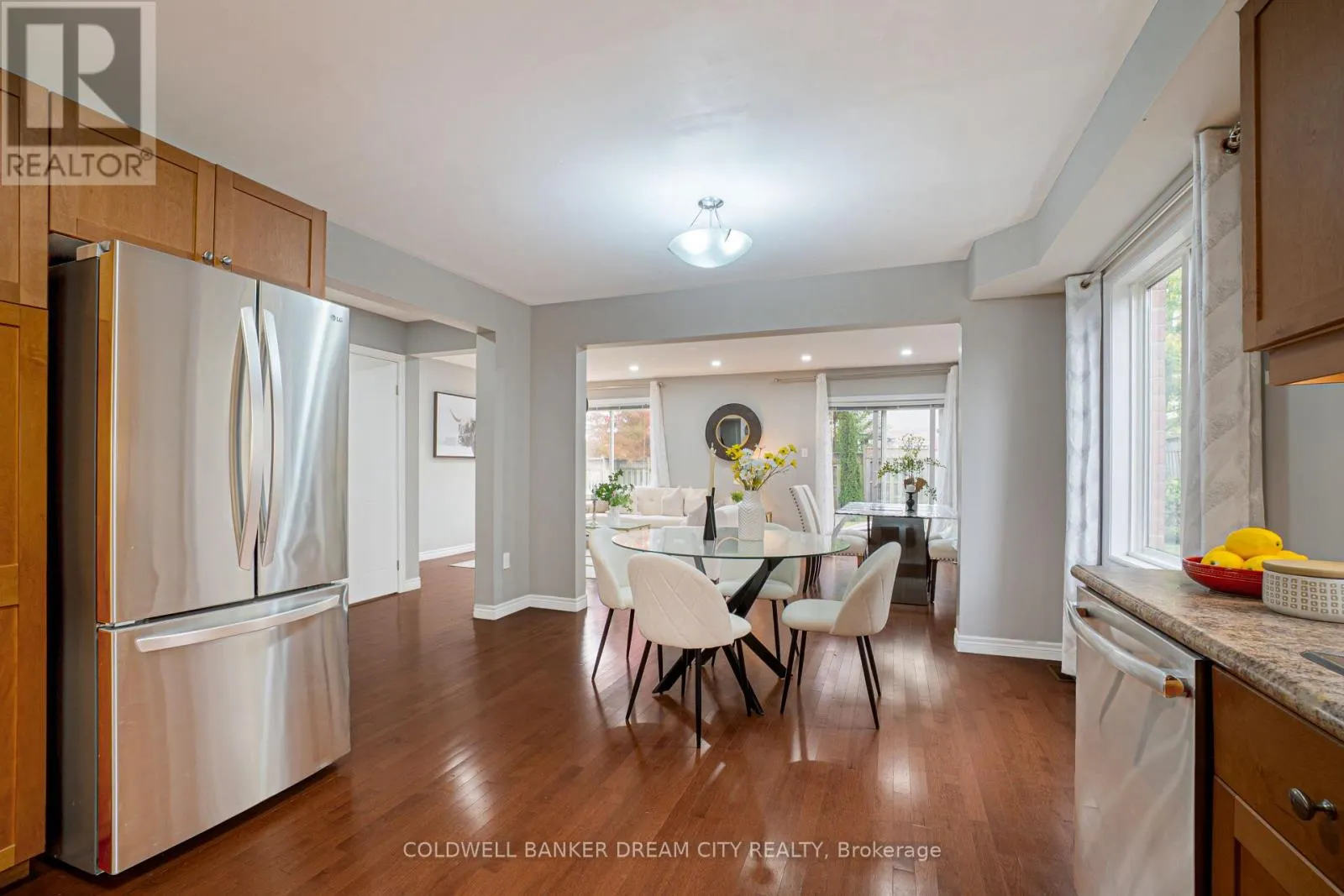 976 KIMBALL CRESCENT