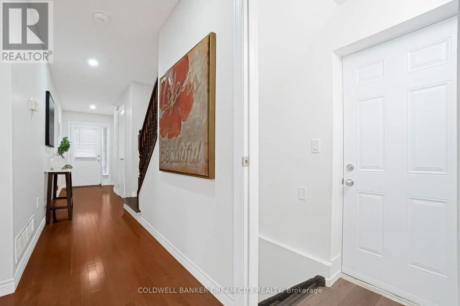 976 KIMBALL CRESCENT
