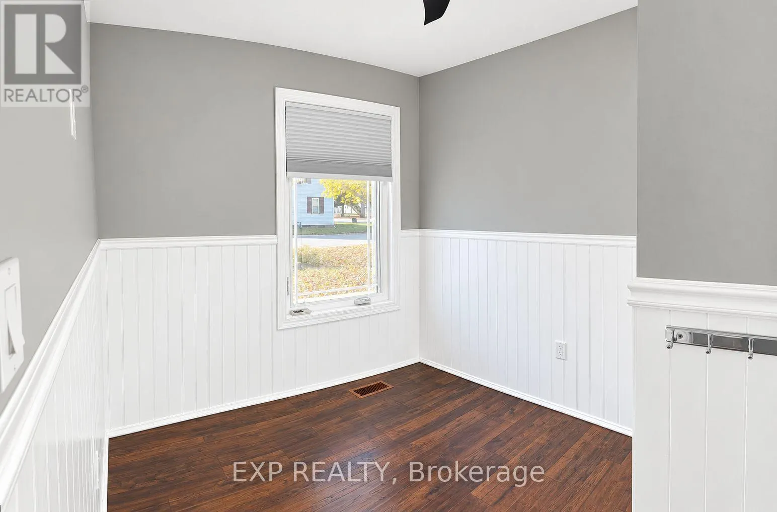 91 BECKWITH STREET E