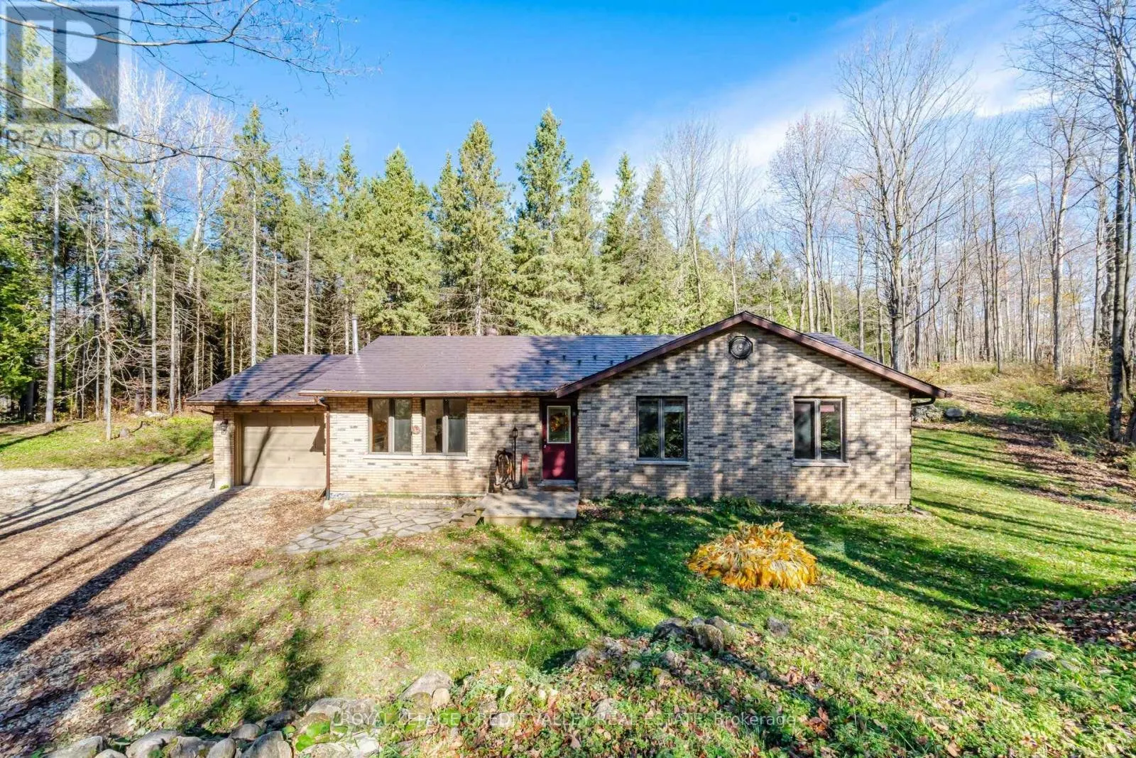 574291 SIDE ROAD 40