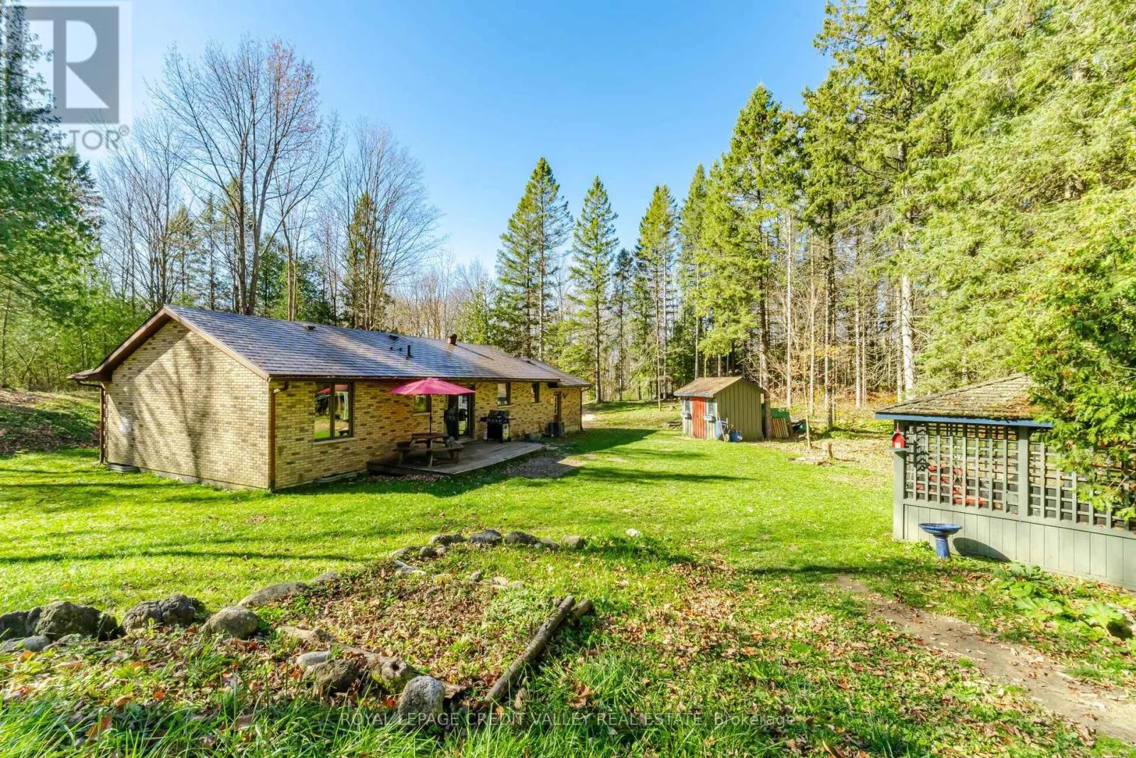 574291 SIDE ROAD 40