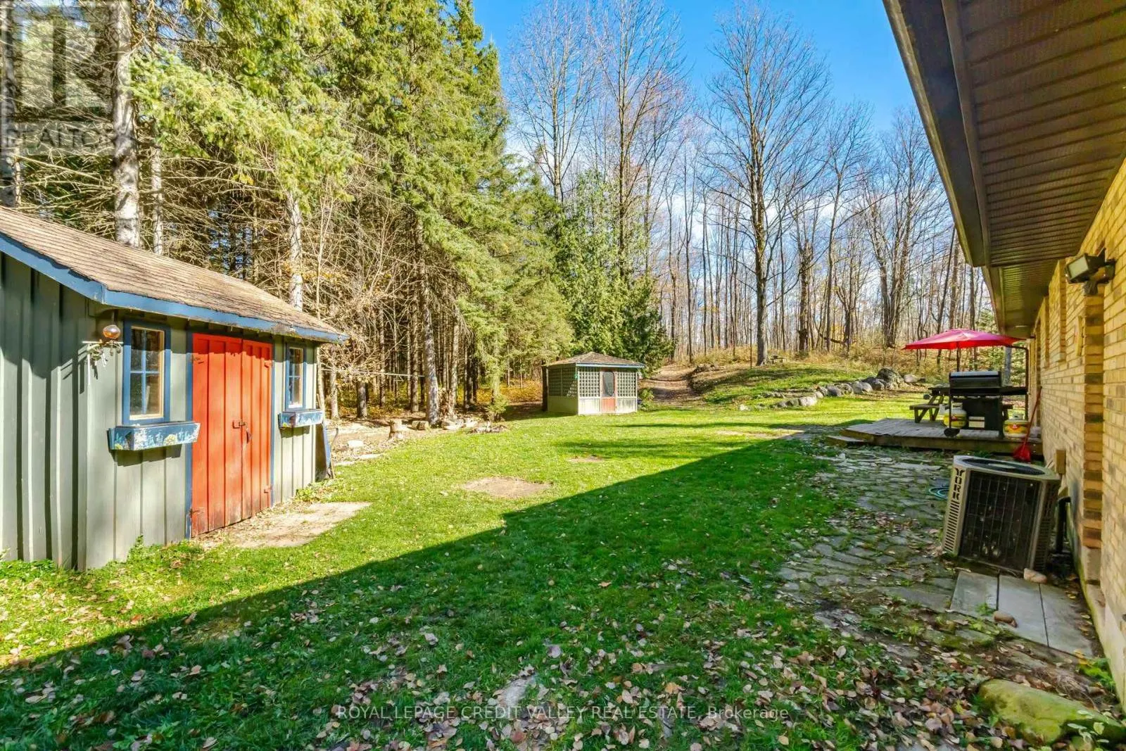 574291 SIDE ROAD 40