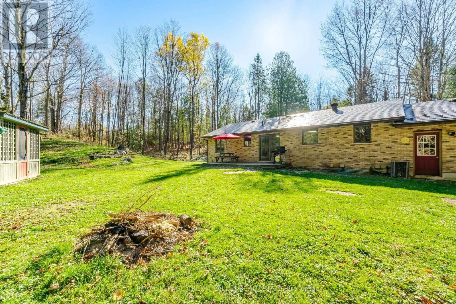 574291 SIDE ROAD 40
