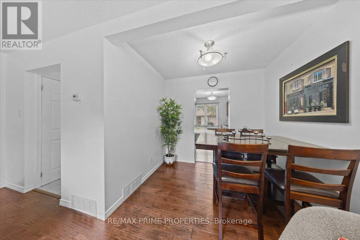 29 - 6252 CASTILLE COURT