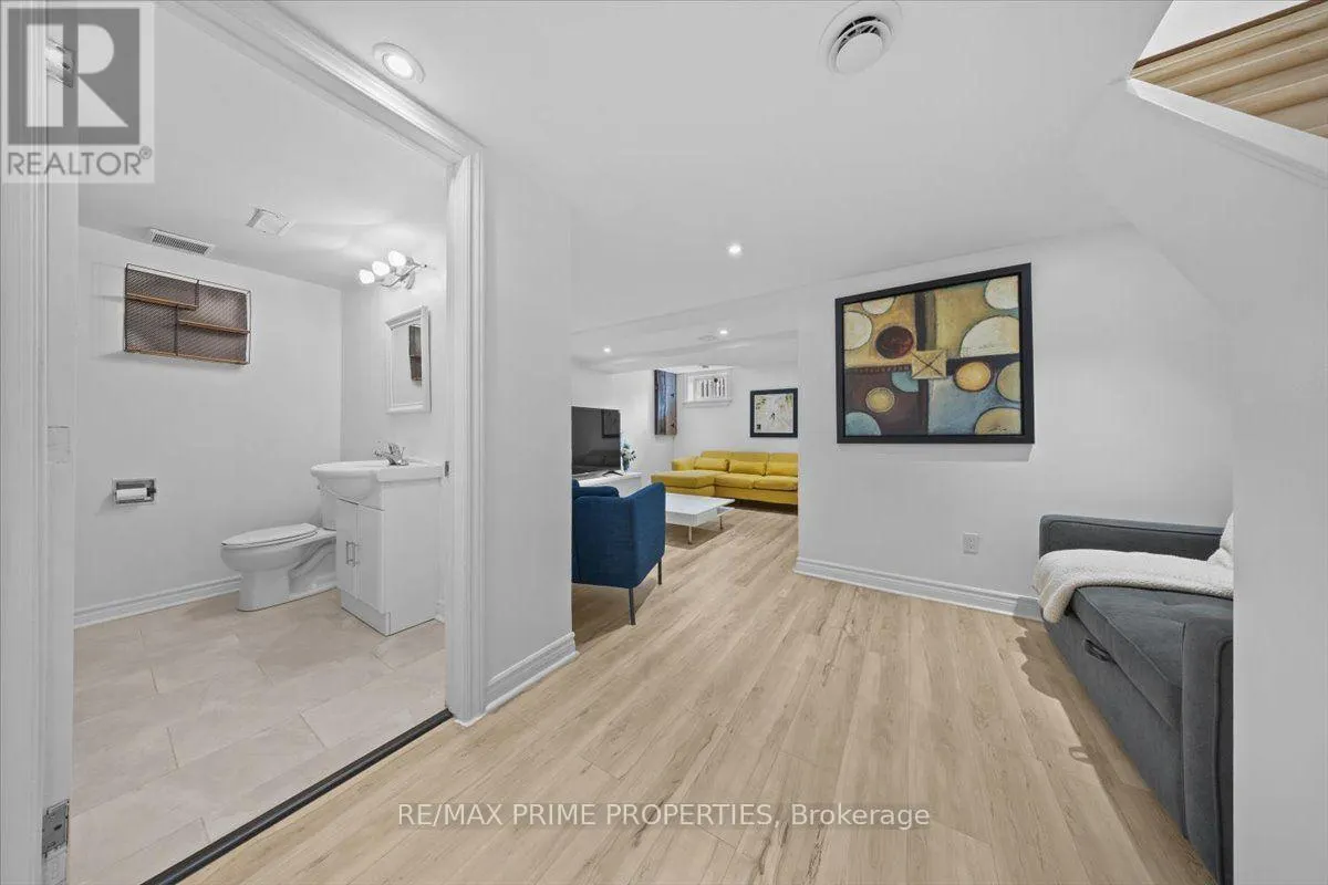 29 - 6252 CASTILLE COURT