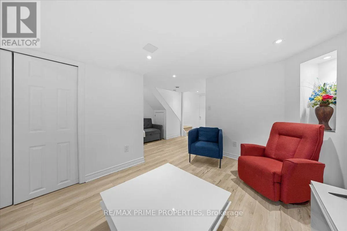 29 - 6252 CASTILLE COURT