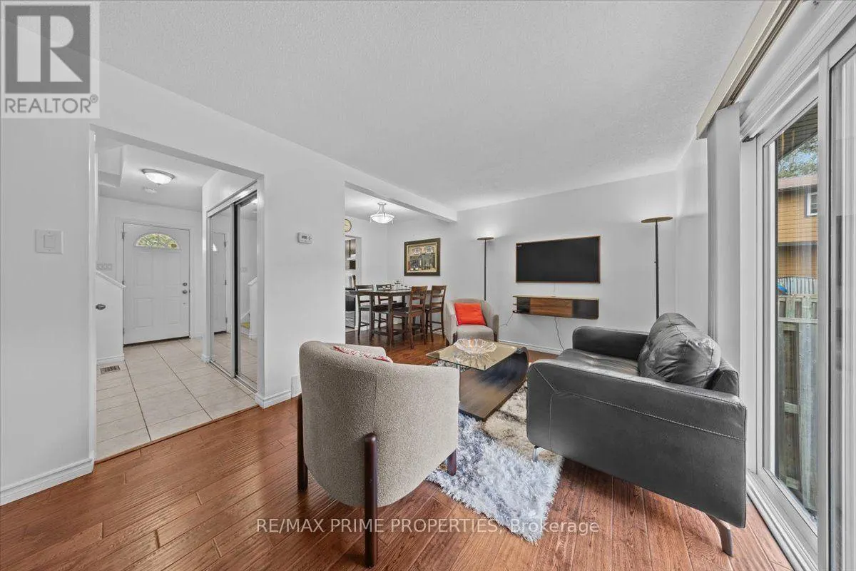 29 - 6252 CASTILLE COURT
