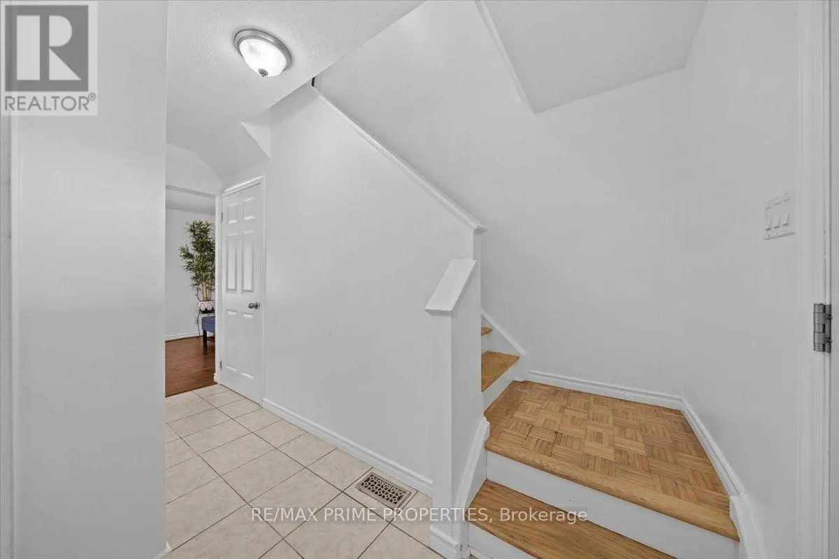 29 - 6252 CASTILLE COURT
