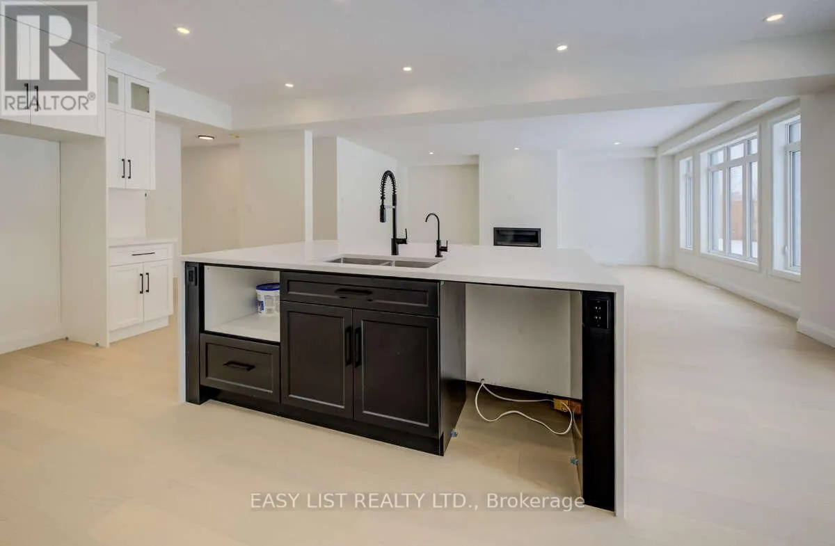 487 BLACK STREET