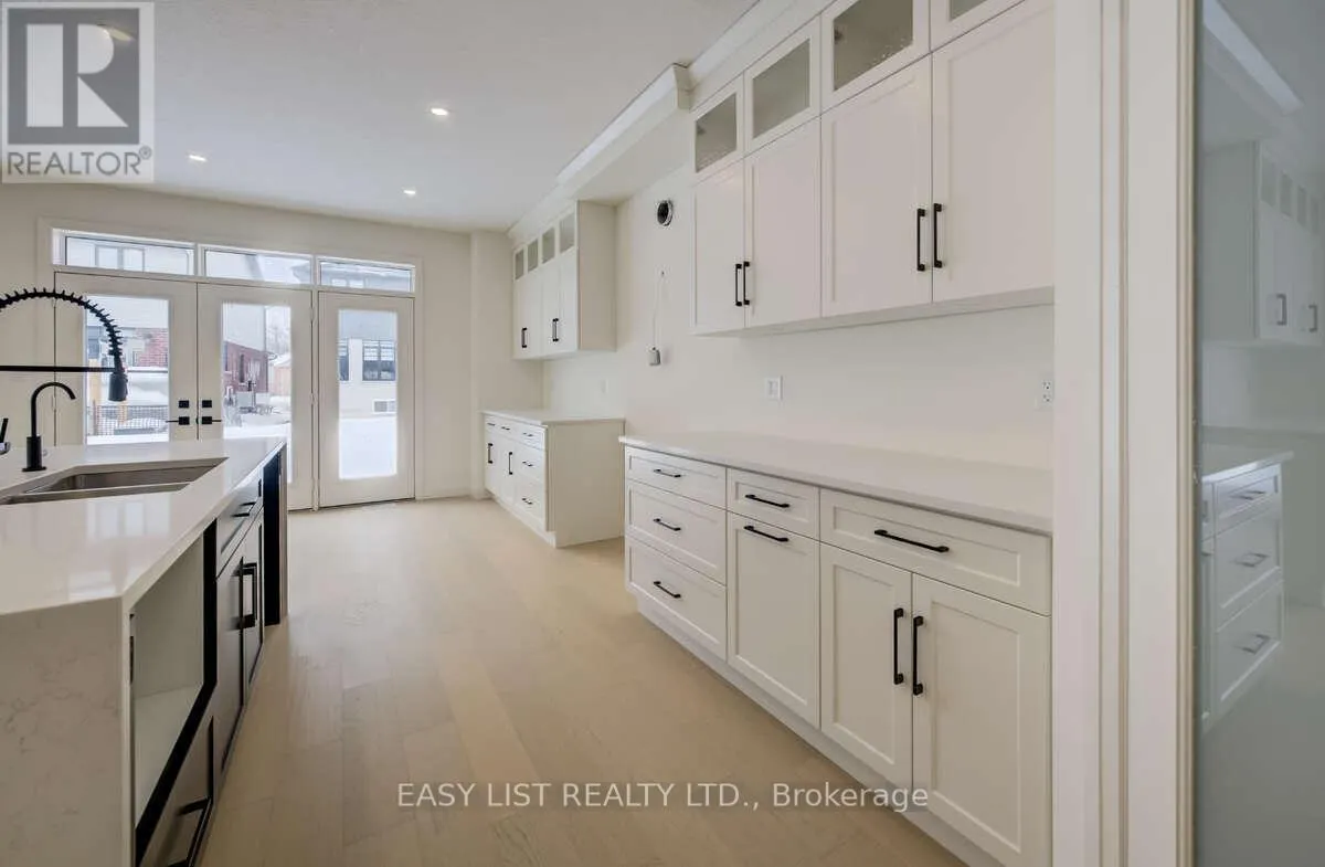 487 BLACK STREET