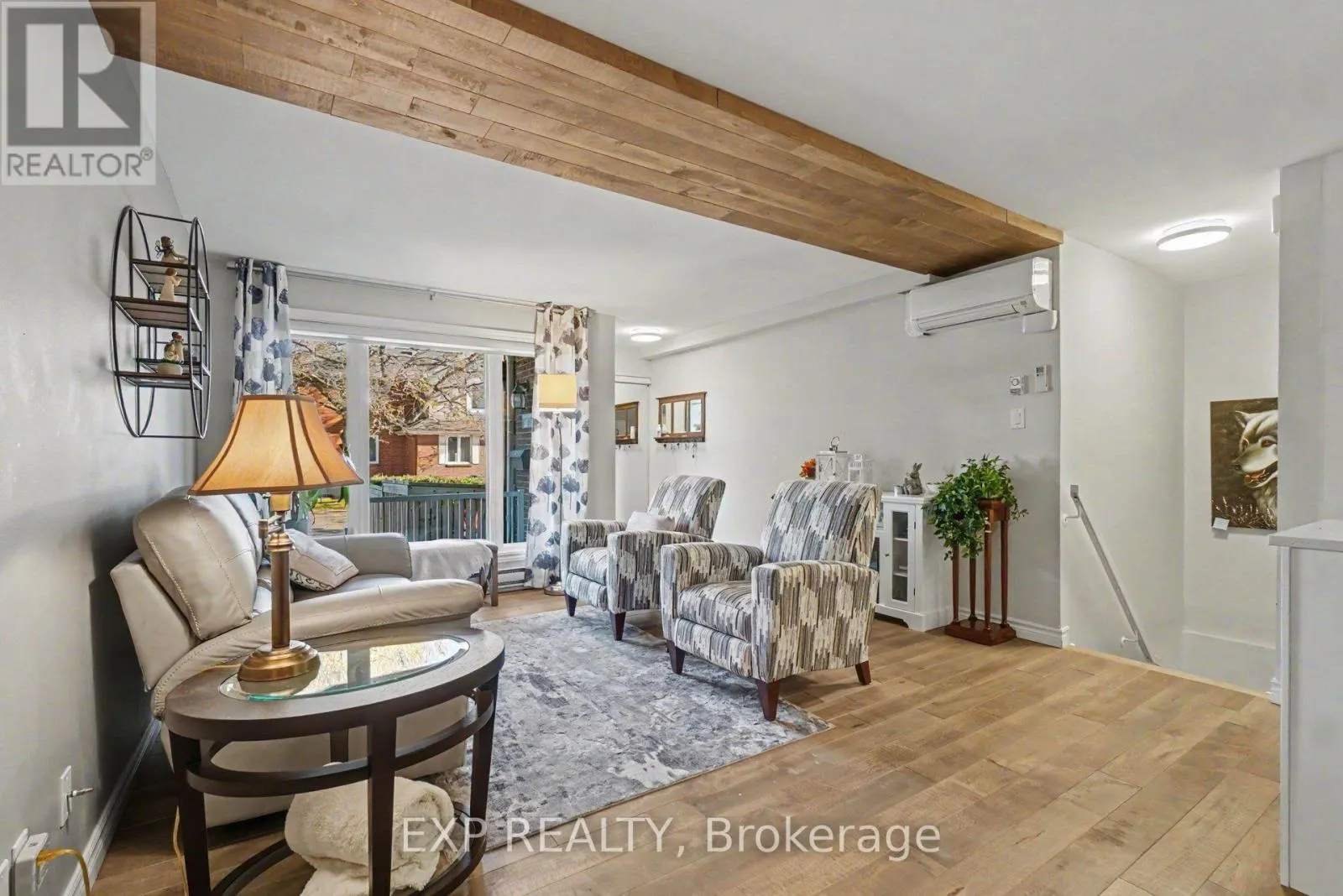 102 - 505 CANTEVAL TERRACE