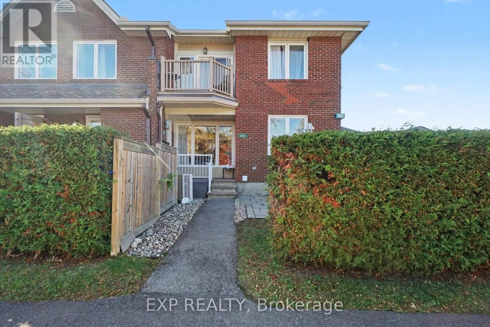 102 - 505 CANTEVAL TERRACE