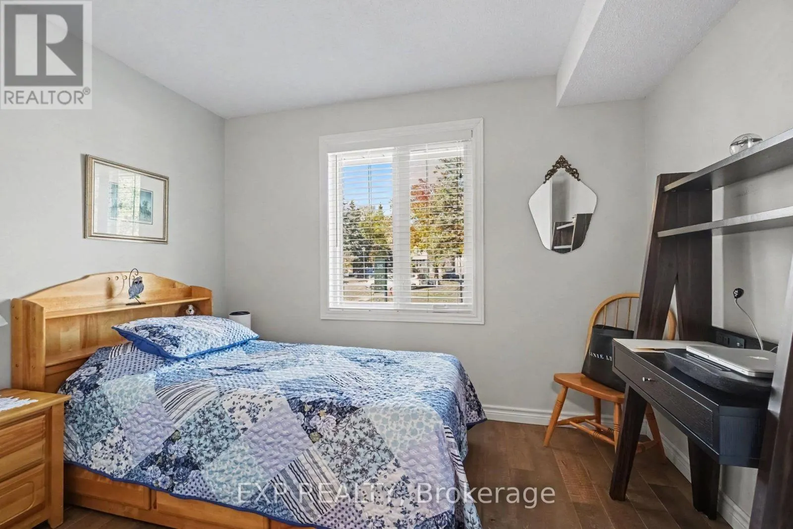 102 - 505 CANTEVAL TERRACE