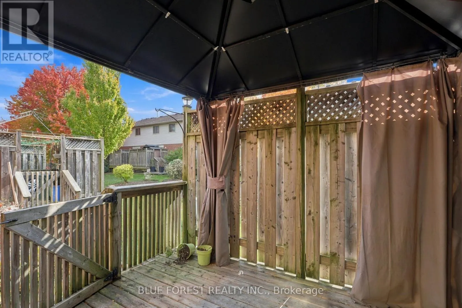 10 - 511 ADMIRAL DRIVE #10