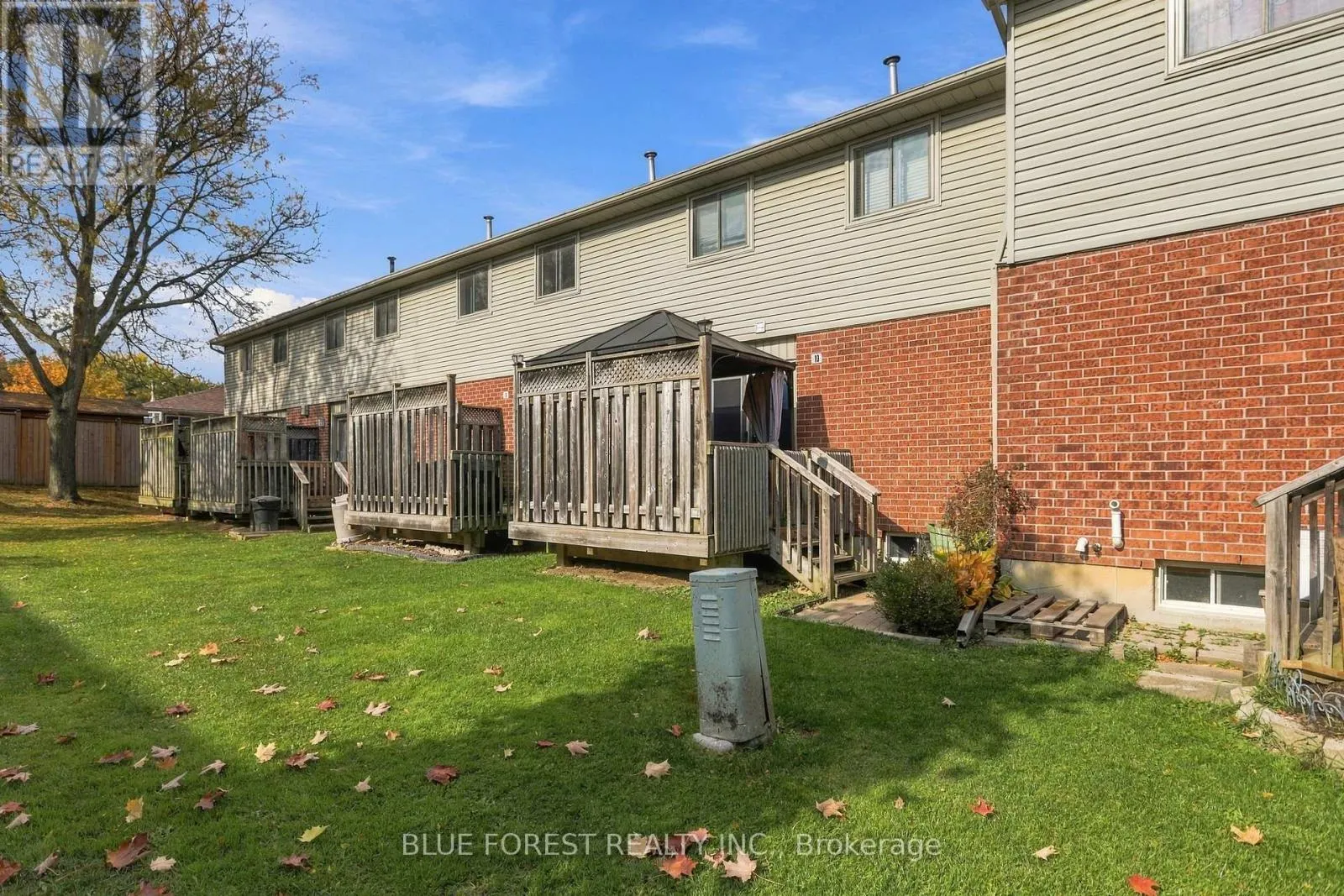 10 - 511 ADMIRAL DRIVE #10