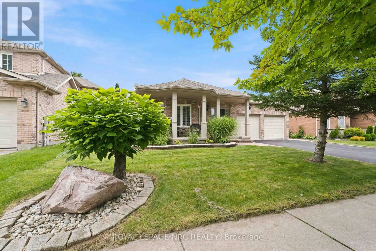 42 LORETTA DRIVE