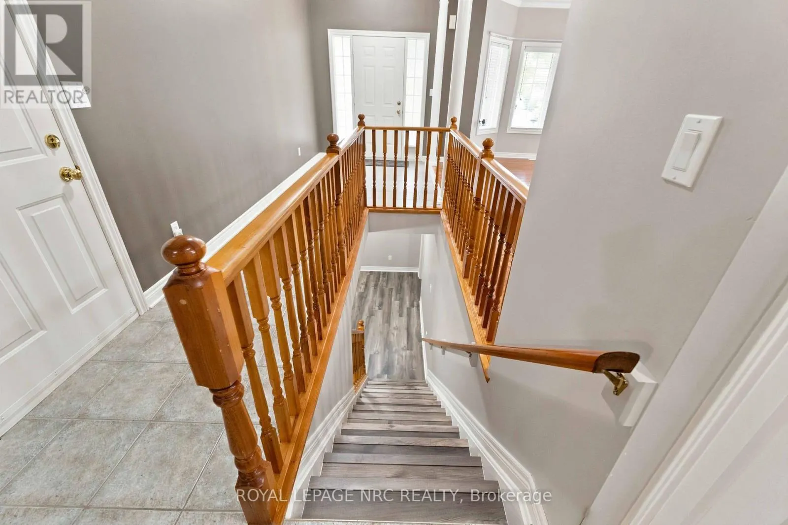 42 LORETTA DRIVE