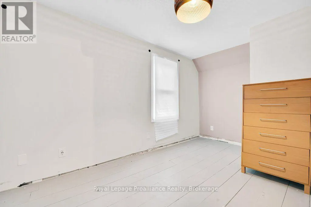 19 BETTES STREET