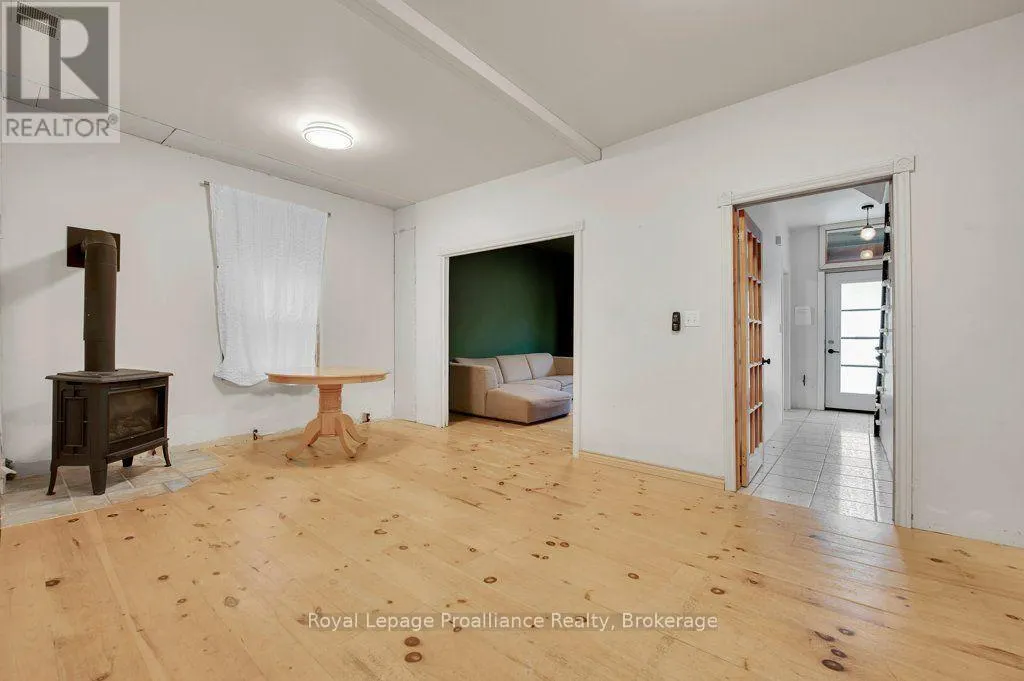 19 BETTES STREET