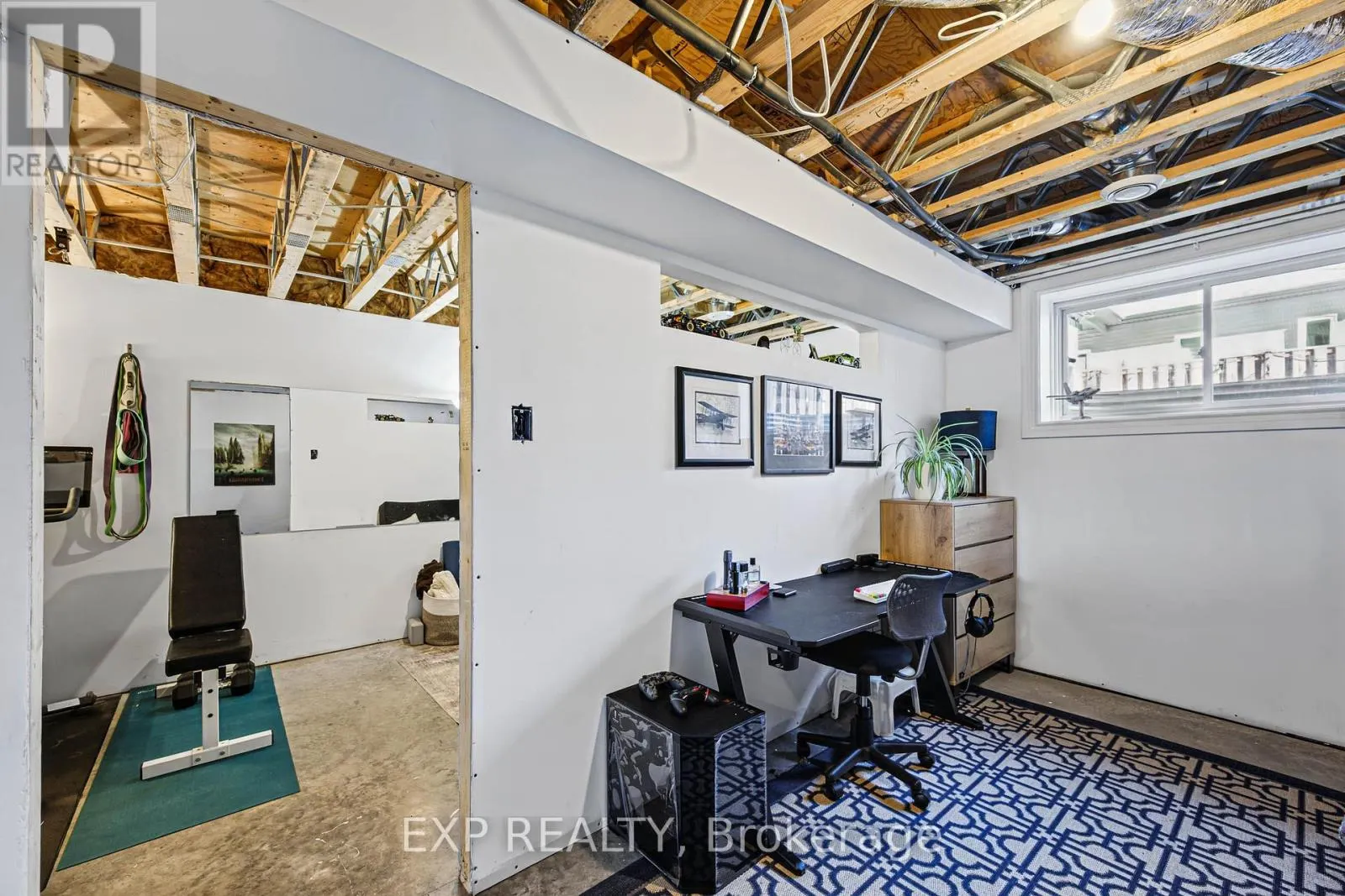 305 TWILIGHT AVENUE