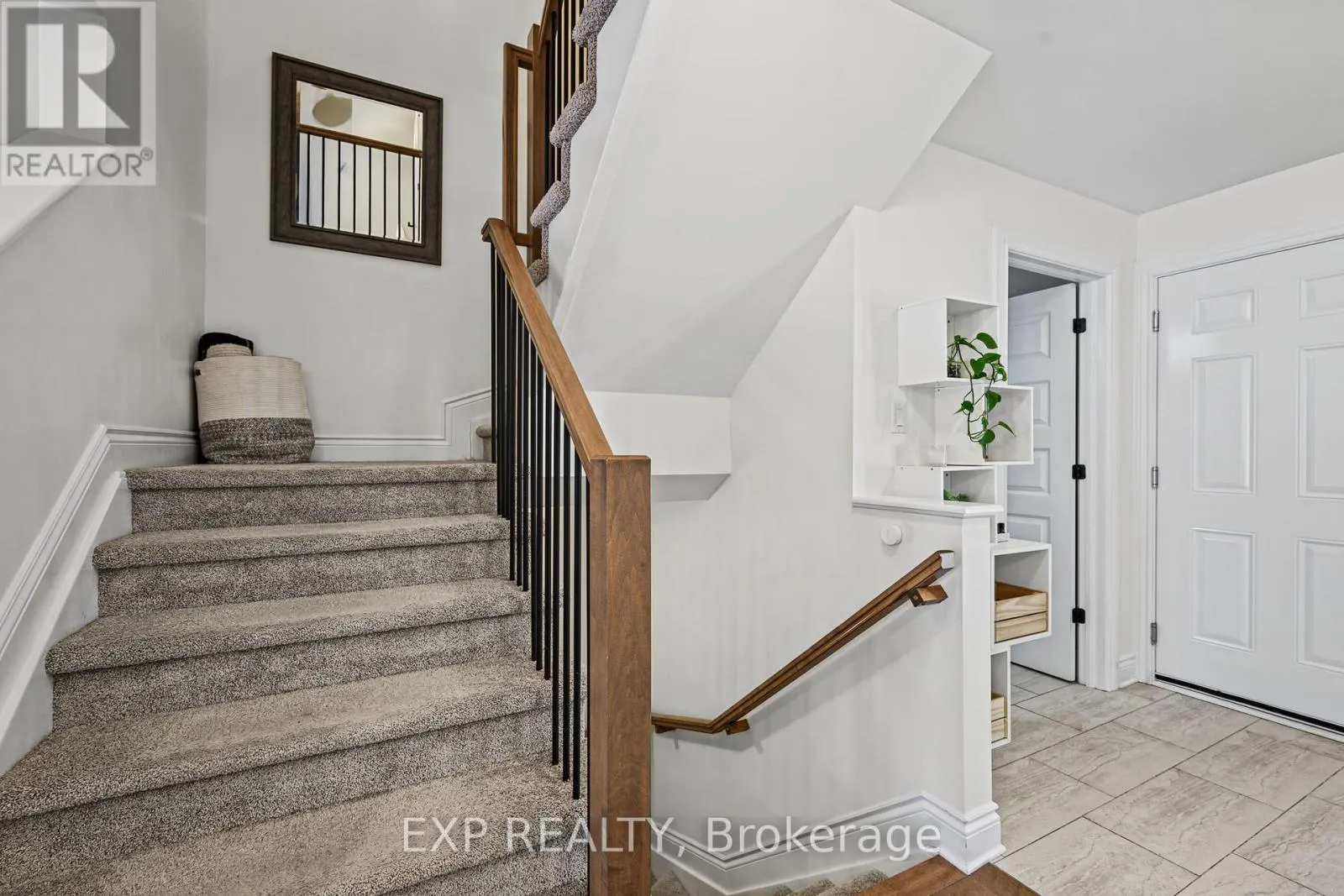 305 TWILIGHT AVENUE