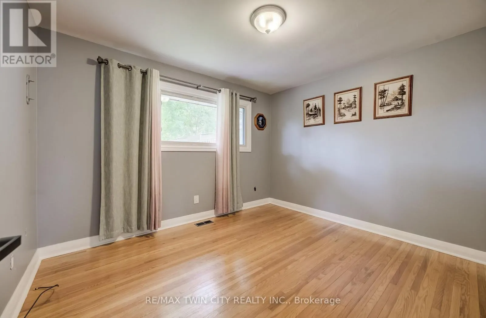 25 CULHAM DRIVE