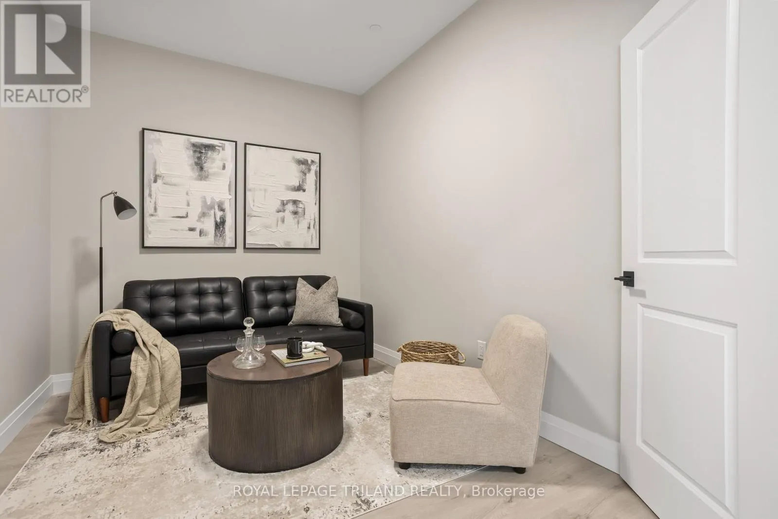 305 - 33318 RICHMOND STREET #305